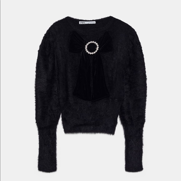 Fuzzy Bow Sweater - Picture 2 of 7